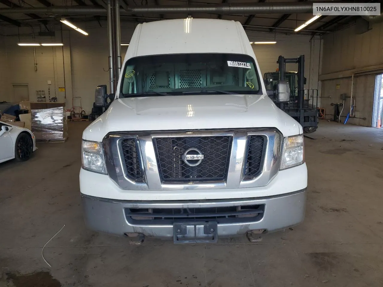 1N6AF0LYXHN810025 2017 Nissan Nv 2500 S