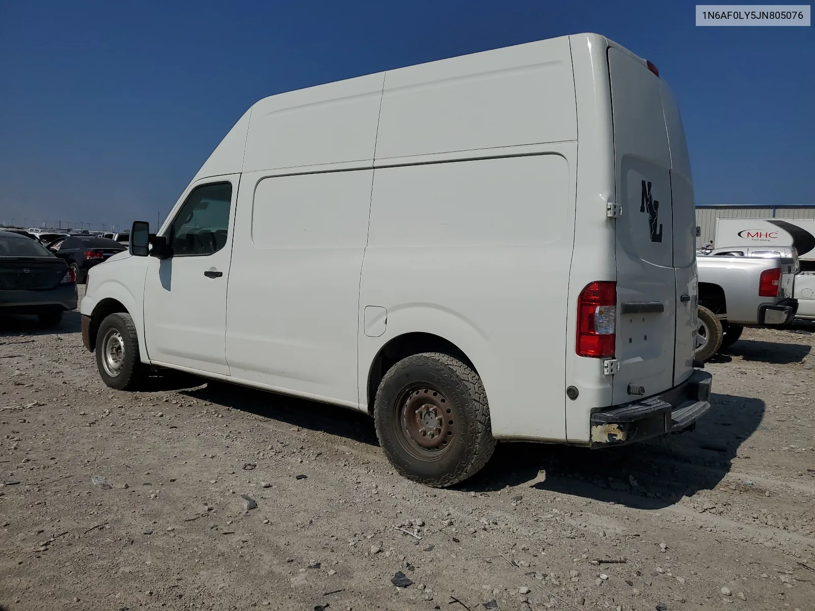 1N6AF0LY5JN805076 2018 Nissan Nv 2500 S