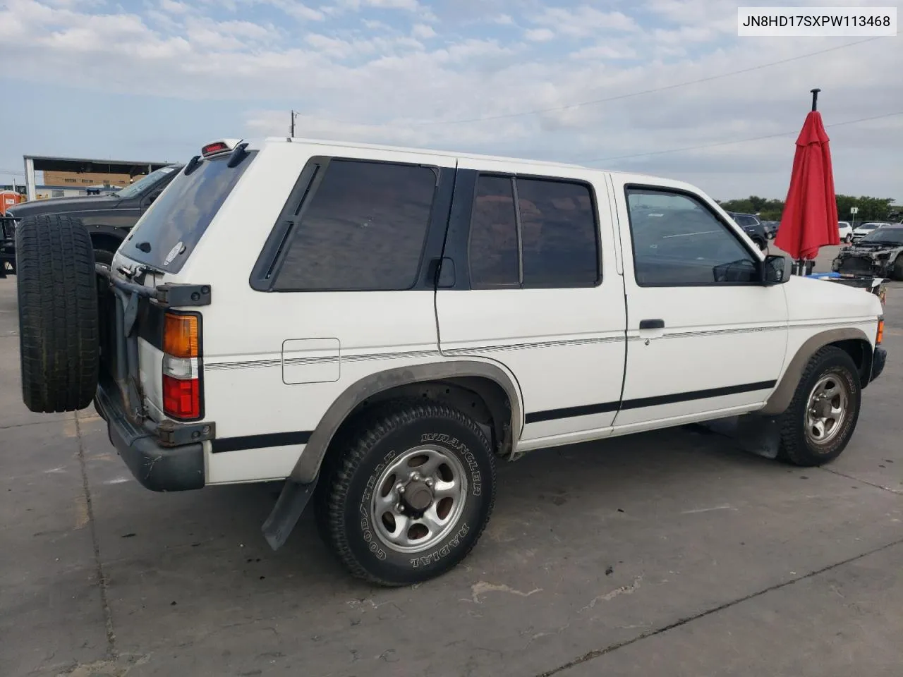 1993 Nissan Pathfinder Xe VIN: JN8HD17SXPW113468 Lot: 72167554