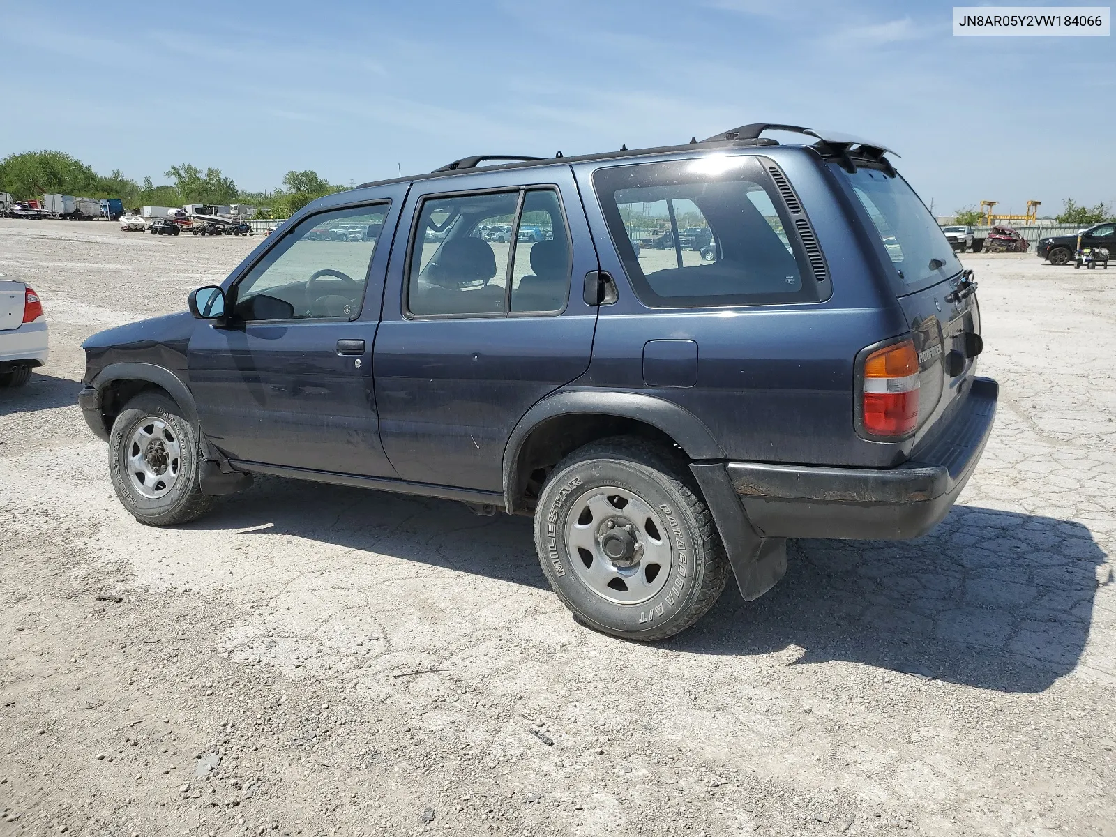 1997 Nissan Pathfinder Le VIN: JN8AR05Y2VW184066 Lot: 51826484