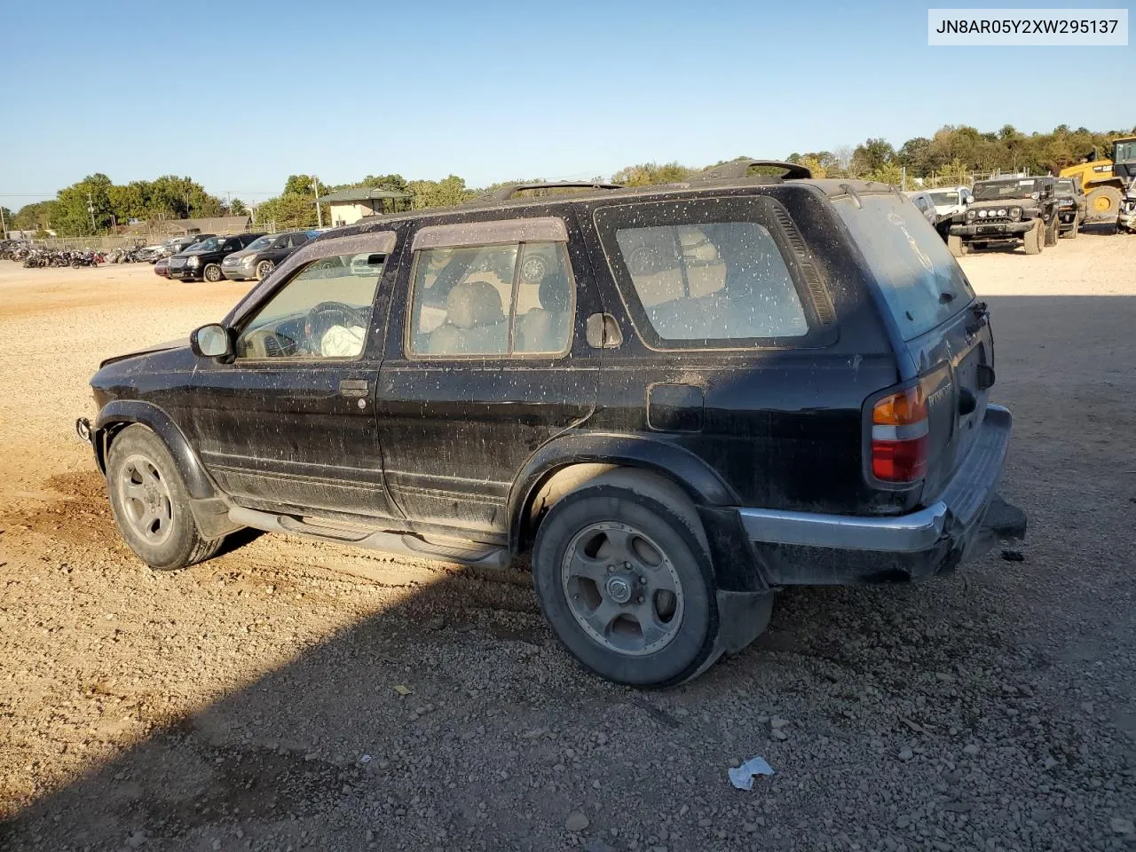 1999 Nissan Pathfinder Le VIN: JN8AR05Y2XW295137 Lot: 76260154