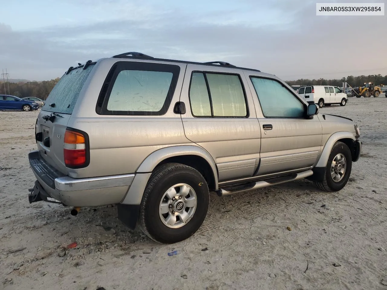 1999 Nissan Pathfinder Xe VIN: JN8AR05S3XW295854 Lot: 78705914