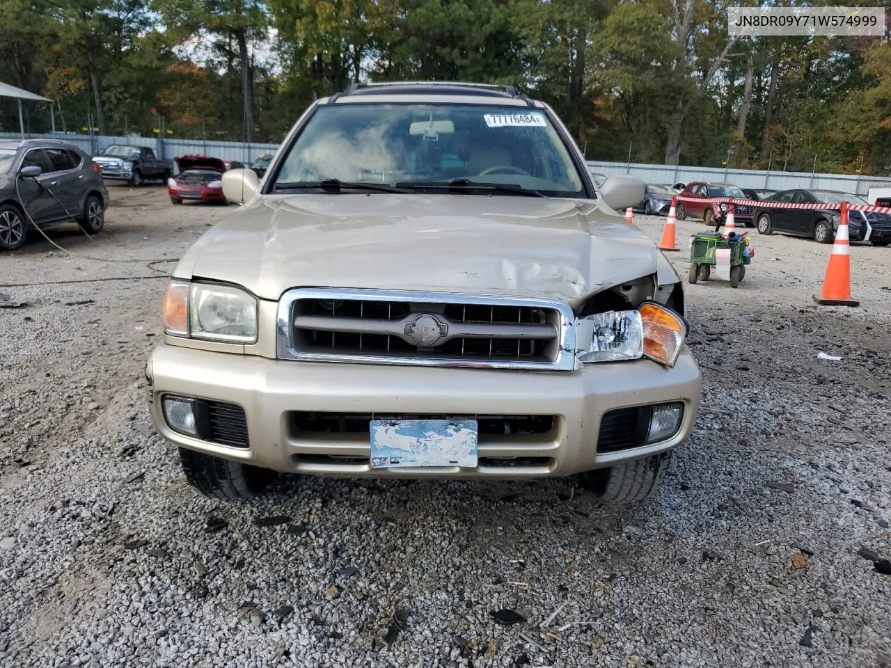 JN8DR09Y71W574999 2001 Nissan Pathfinder Le