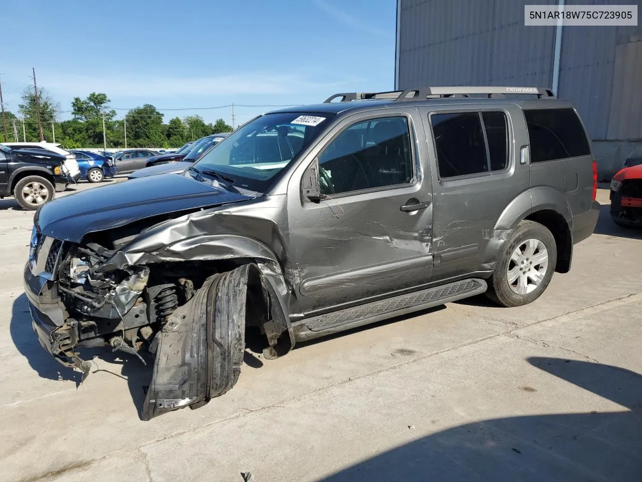 2005 Nissan Pathfinder Le VIN: 5N1AR18W75C723905 Lot: 59632214