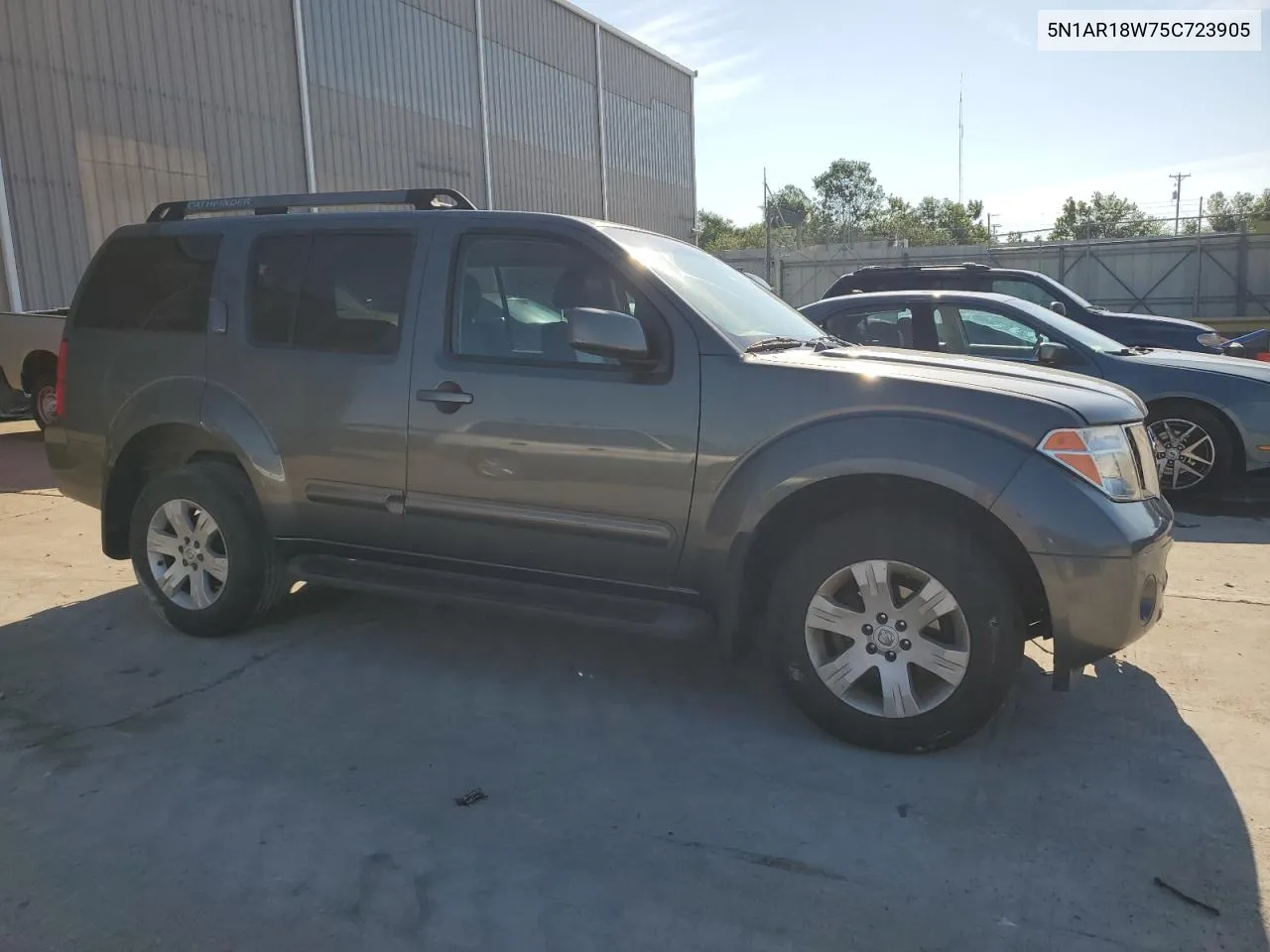 2005 Nissan Pathfinder Le VIN: 5N1AR18W75C723905 Lot: 59632214