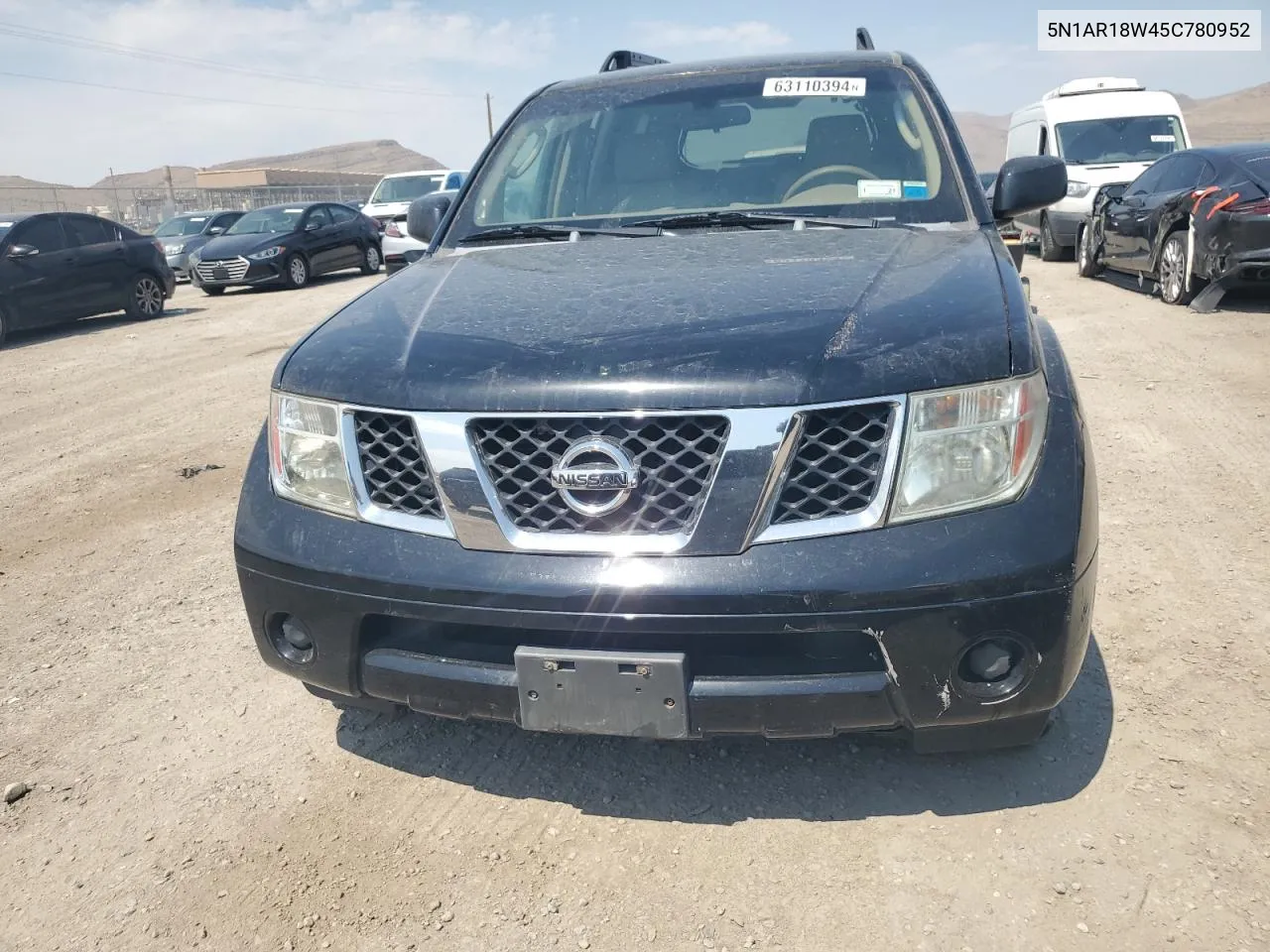 2005 Nissan Pathfinder Le VIN: 5N1AR18W45C780952 Lot: 63110394