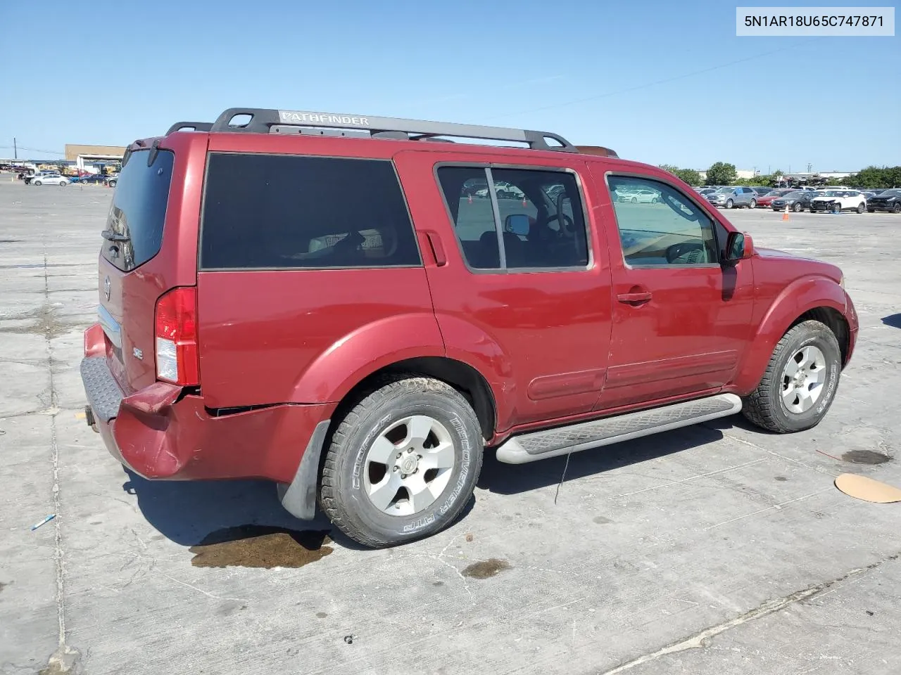 2005 Nissan Pathfinder Le VIN: 5N1AR18U65C747871 Lot: 67772184