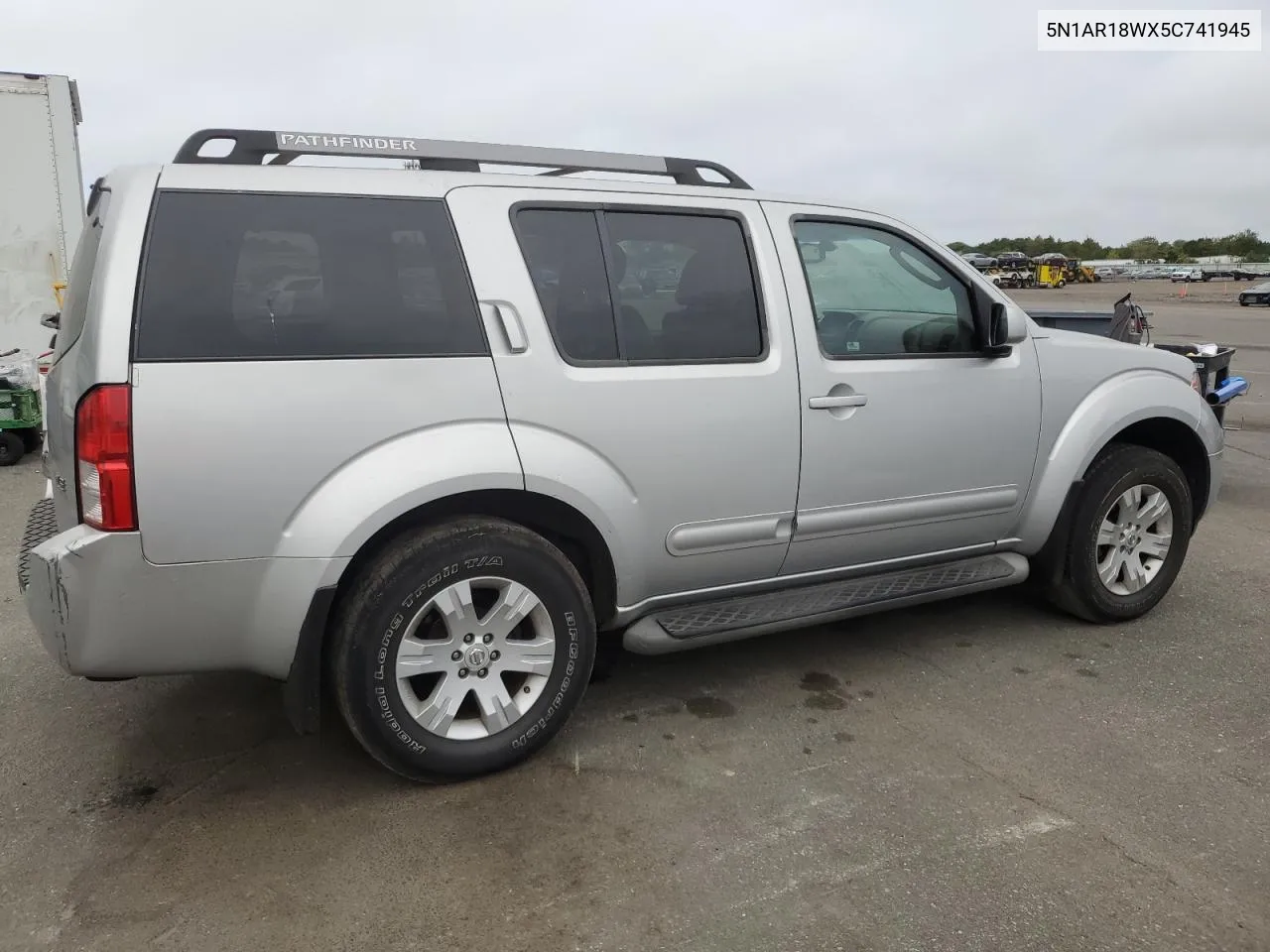 2005 Nissan Pathfinder Le VIN: 5N1AR18WX5C741945 Lot: 71729874