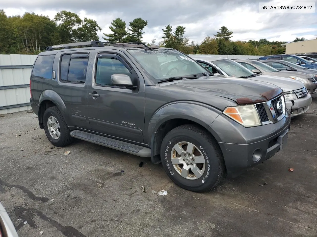 2005 Nissan Pathfinder Le VIN: 5N1AR18W85C784812 Lot: 73725924