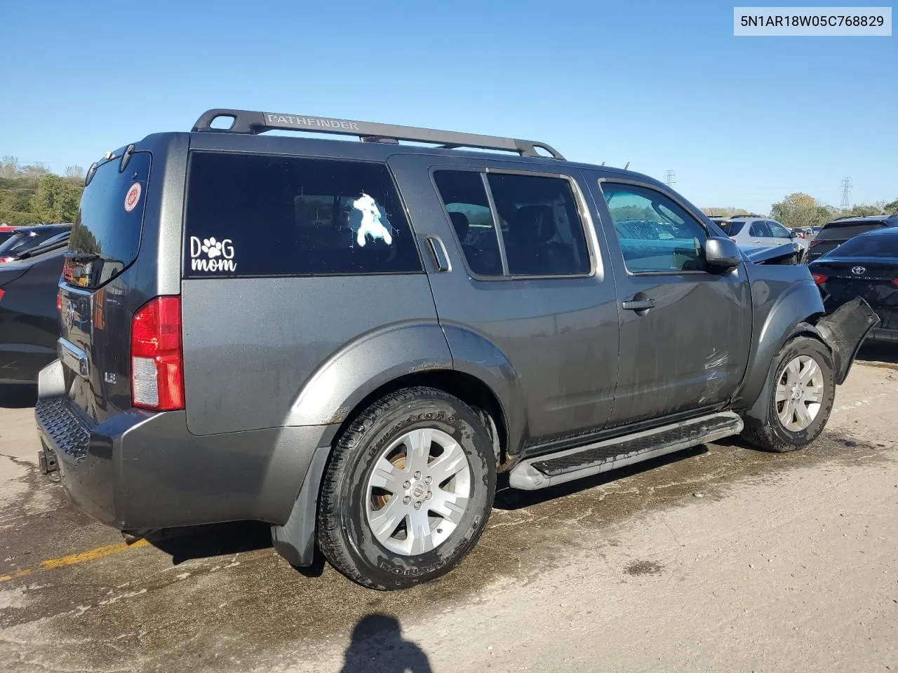 2005 Nissan Pathfinder Le VIN: 5N1AR18W05C768829 Lot: 76410454