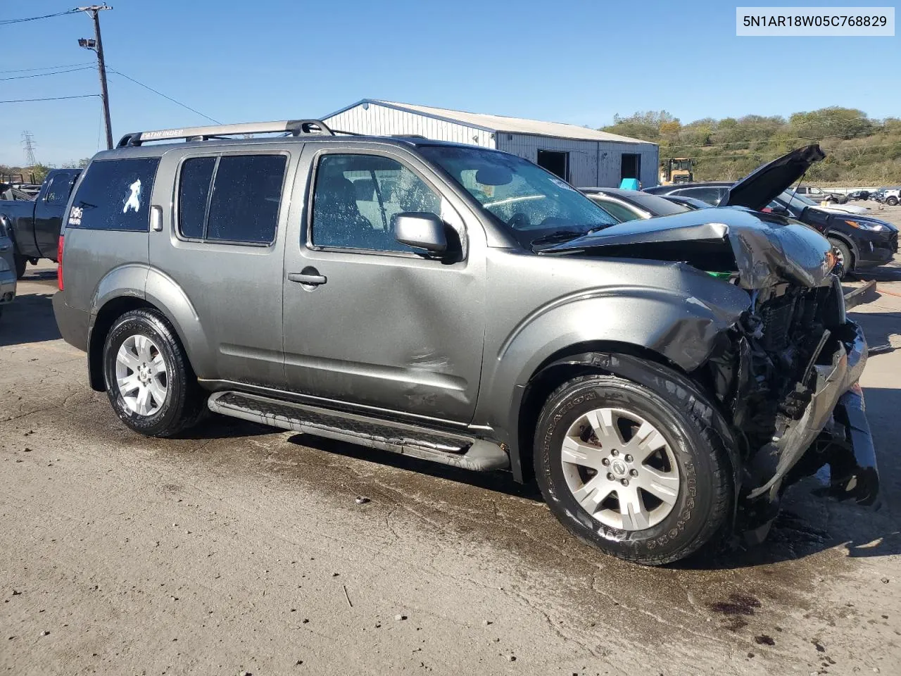 2005 Nissan Pathfinder Le VIN: 5N1AR18W05C768829 Lot: 76410454