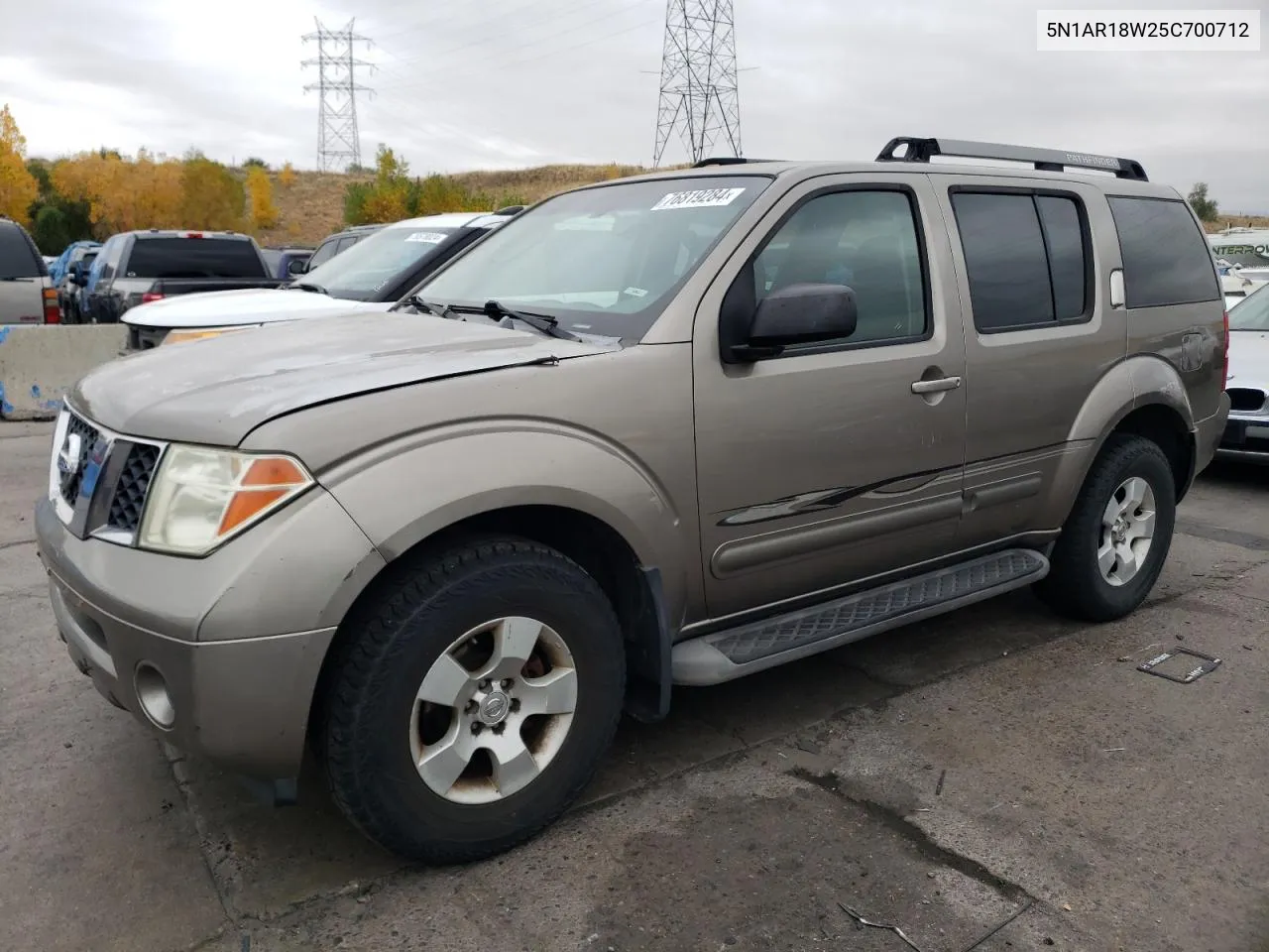 2005 Nissan Pathfinder Le VIN: 5N1AR18W25C700712 Lot: 76819284