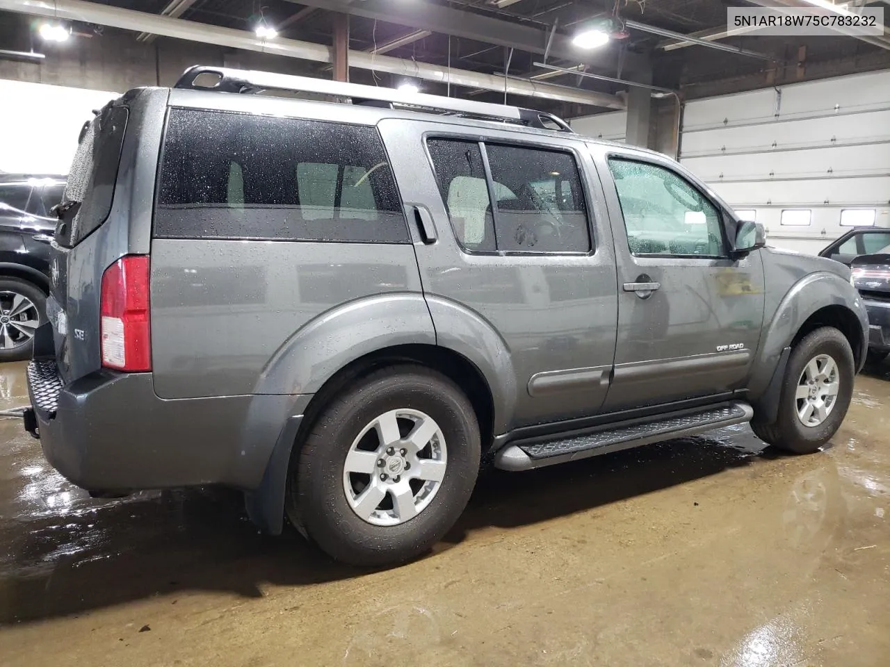 2005 Nissan Pathfinder Le VIN: 5N1AR18W75C783232 Lot: 77247904