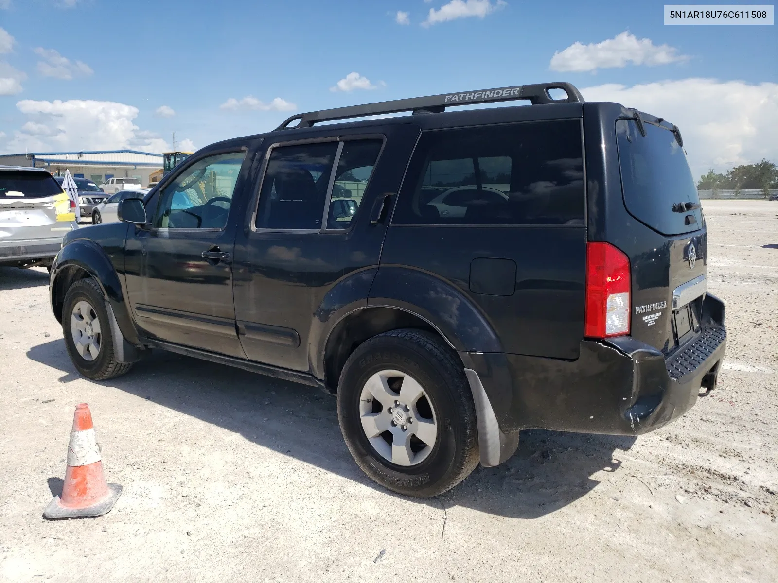 2006 Nissan Pathfinder Le VIN: 5N1AR18U76C611508 Lot: 63663144