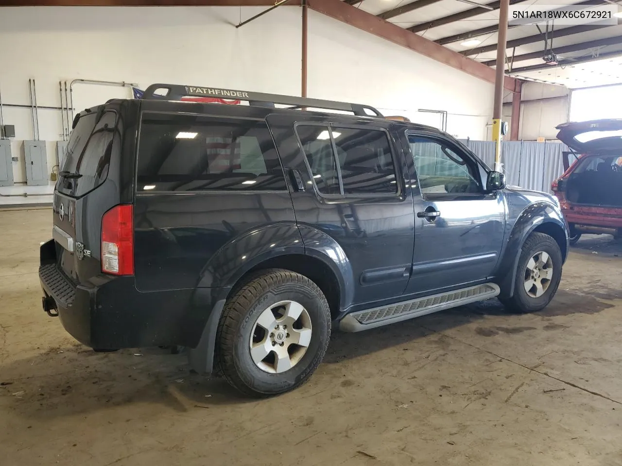 2006 Nissan Pathfinder Le VIN: 5N1AR18WX6C672921 Lot: 70253704