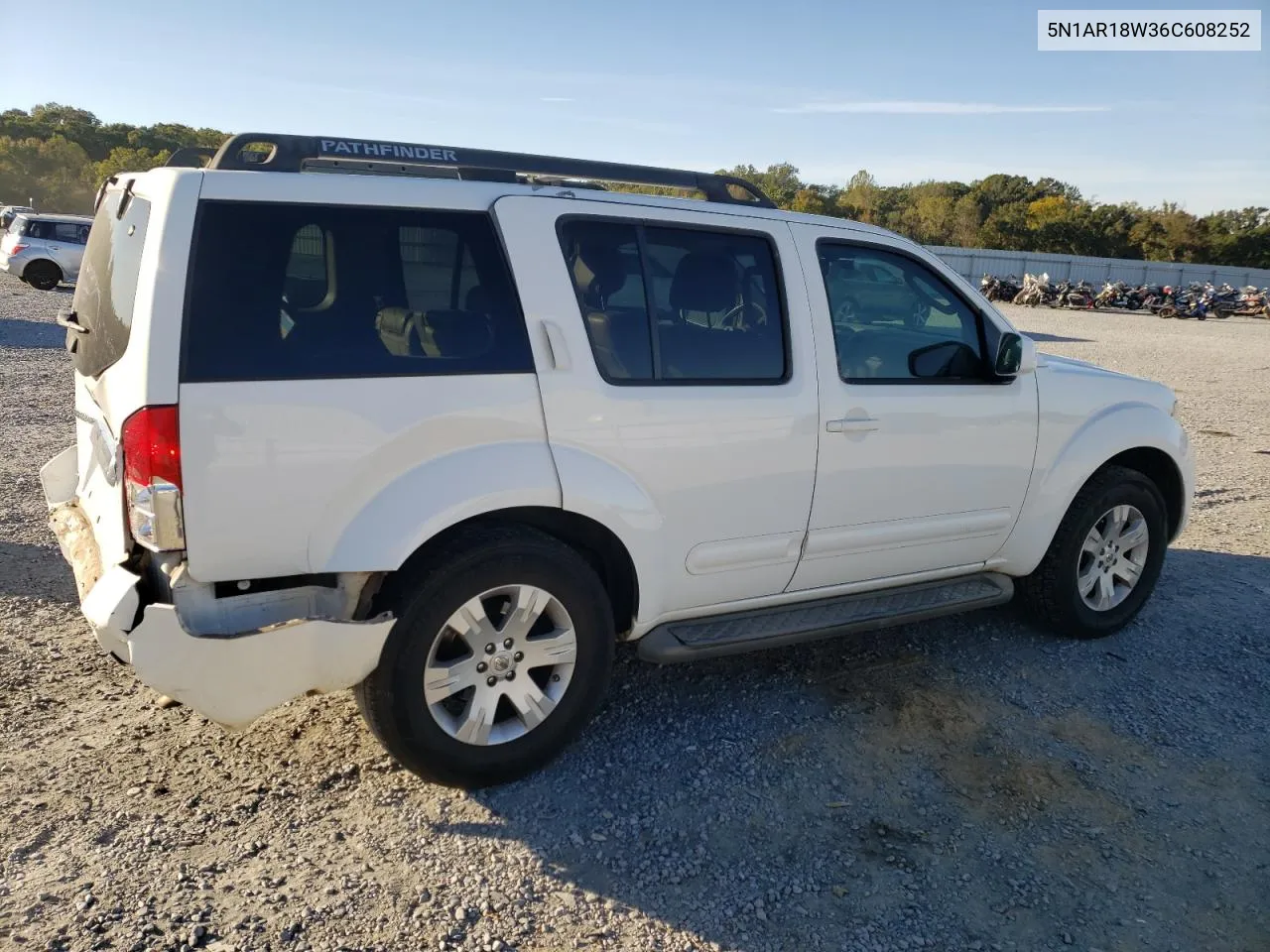 5N1AR18W36C608252 2006 Nissan Pathfinder Le