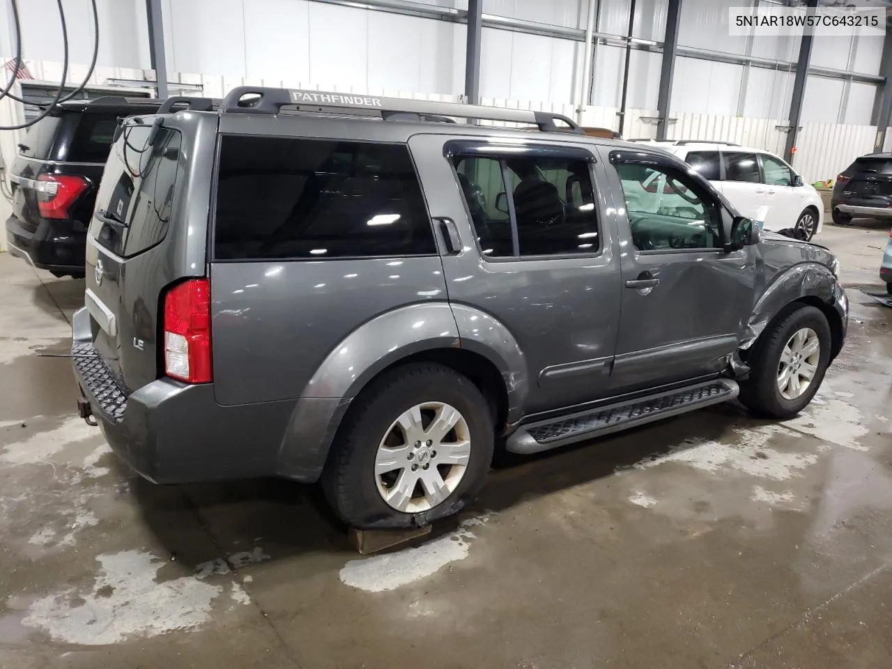 2007 Nissan Pathfinder Le VIN: 5N1AR18W57C643215 Lot: 73506414