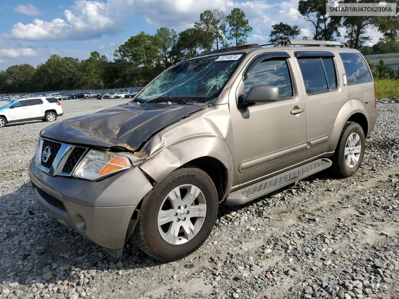 2007 Nissan Pathfinder Le VIN: 5N1AR18U47C623066 Lot: 73744674