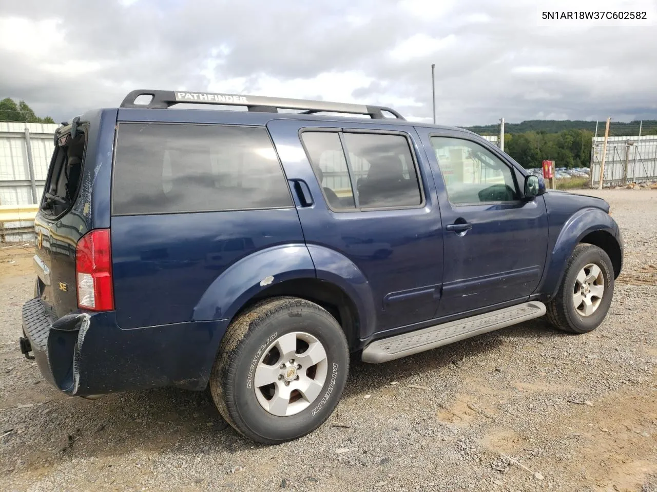 2007 Nissan Pathfinder Le VIN: 5N1AR18W37C602582 Lot: 73863914