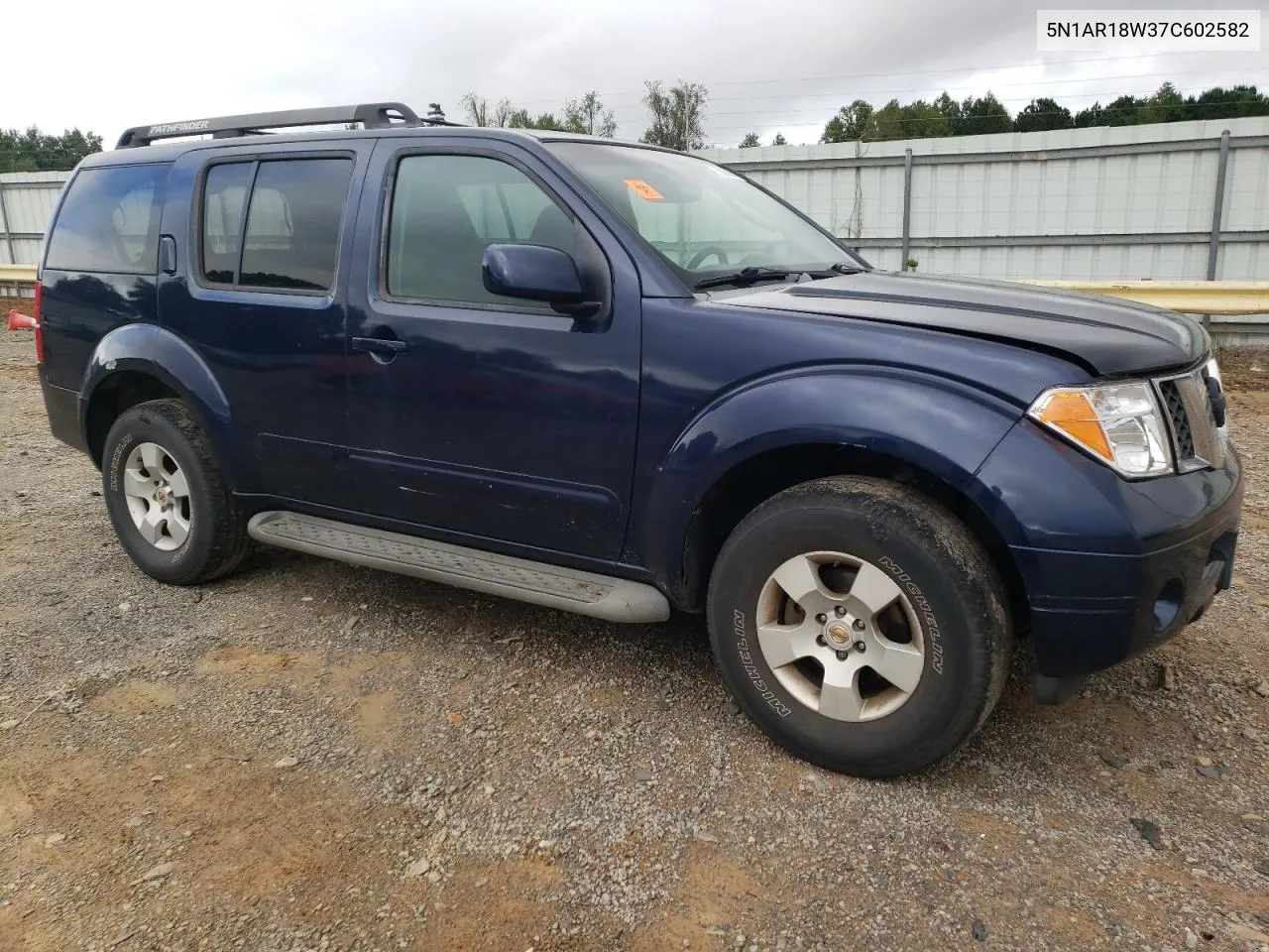 2007 Nissan Pathfinder Le VIN: 5N1AR18W37C602582 Lot: 73863914