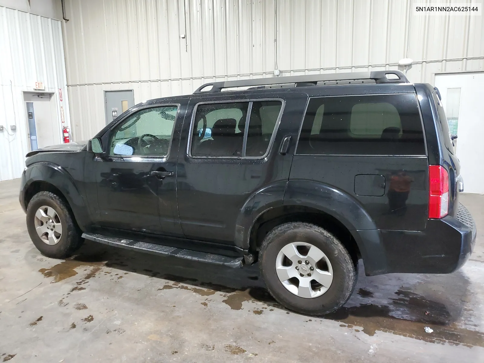 2010 Nissan Pathfinder S VIN: 5N1AR1NN2AC625144 Lot: 63666054