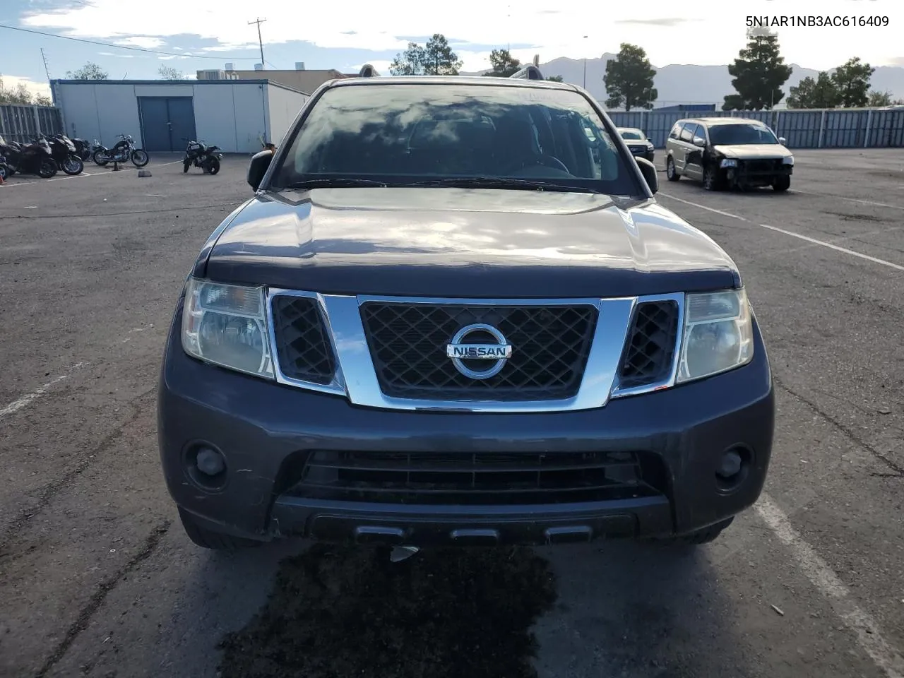 2010 Nissan Pathfinder S VIN: 5N1AR1NB3AC616409 Lot: 70007994