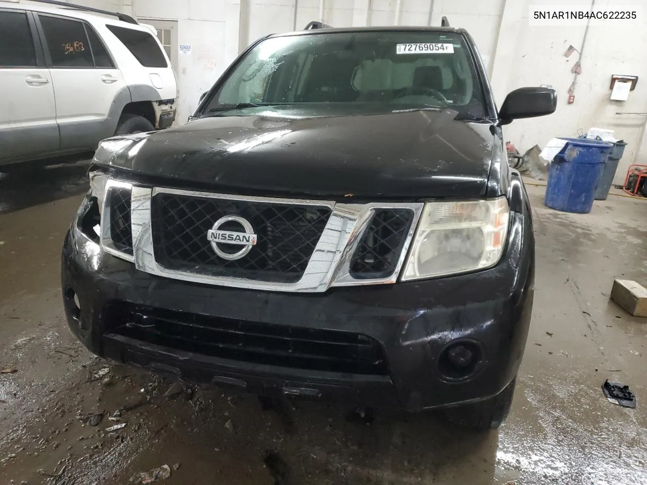 2010 Nissan Pathfinder S VIN: 5N1AR1NB4AC622235 Lot: 72769054