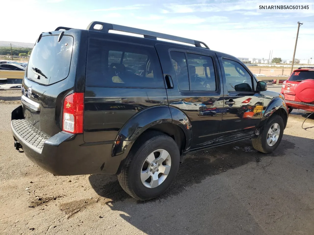 2010 Nissan Pathfinder S VIN: 5N1AR1NB5AC601345 Lot: 74287144