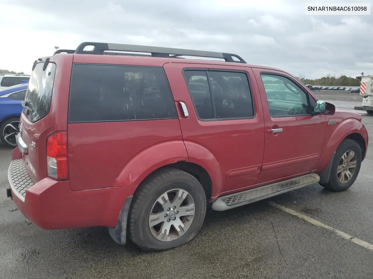 2010 Nissan Pathfinder S VIN: 5N1AR1NB4AC610098 Lot: 80131424