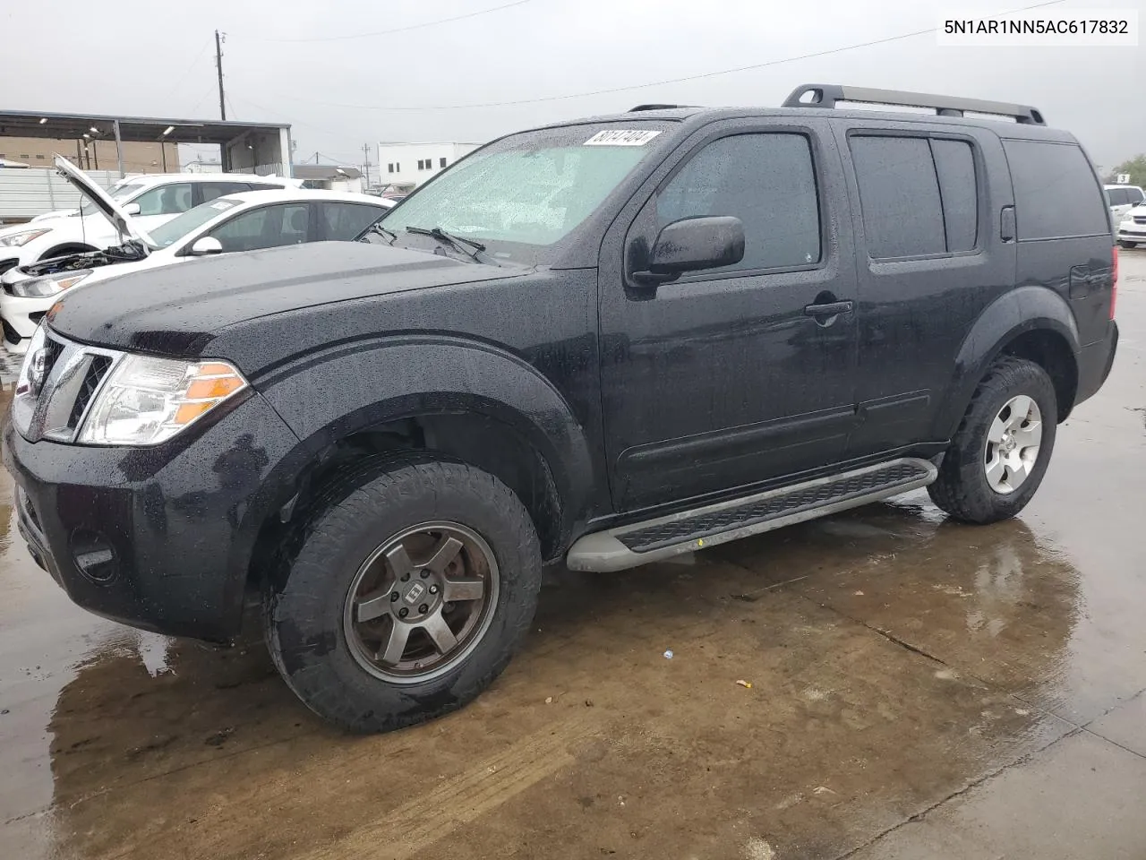 2010 Nissan Pathfinder S VIN: 5N1AR1NN5AC617832 Lot: 80147404