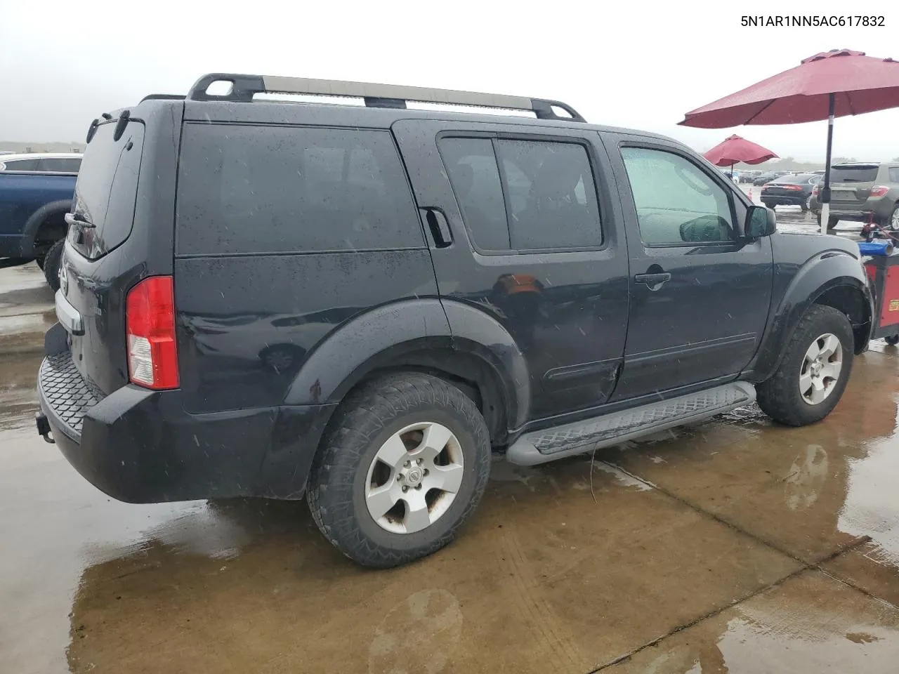 2010 Nissan Pathfinder S VIN: 5N1AR1NN5AC617832 Lot: 80147404