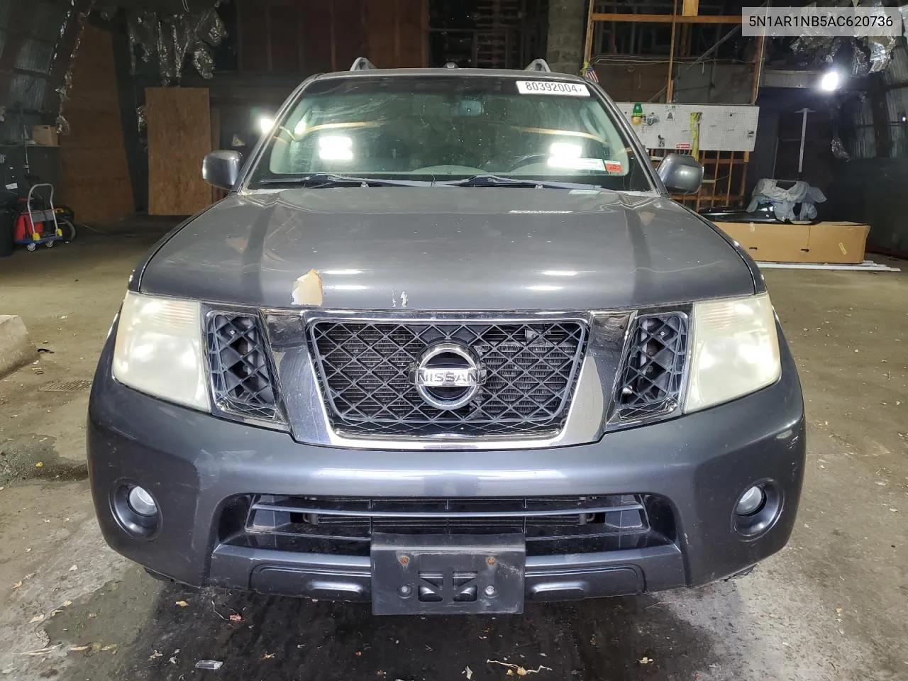 2010 Nissan Pathfinder S VIN: 5N1AR1NB5AC620736 Lot: 80392004