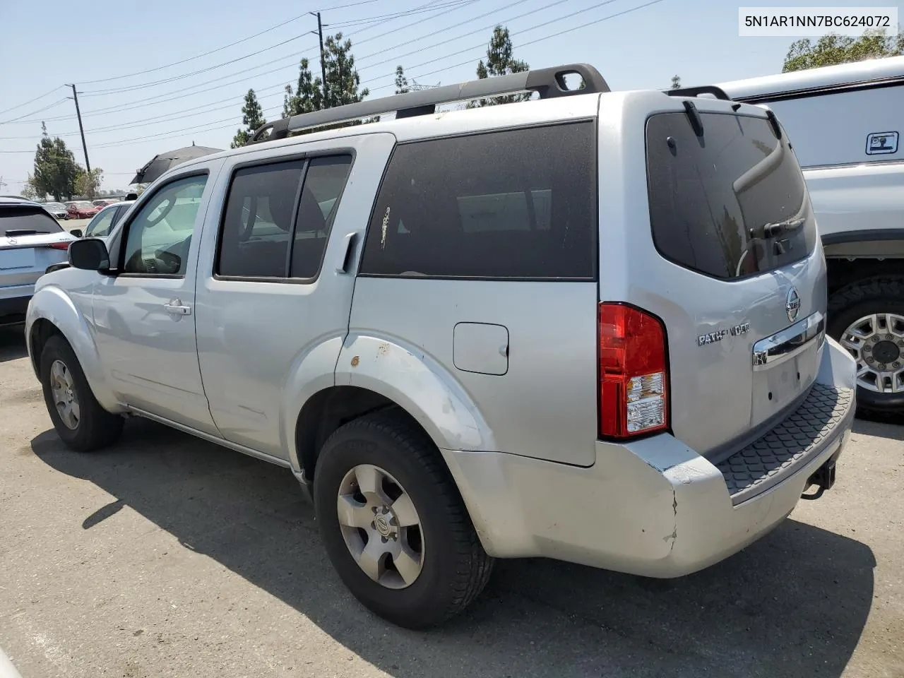 2011 Nissan Pathfinder S VIN: 5N1AR1NN7BC624072 Lot: 57974104