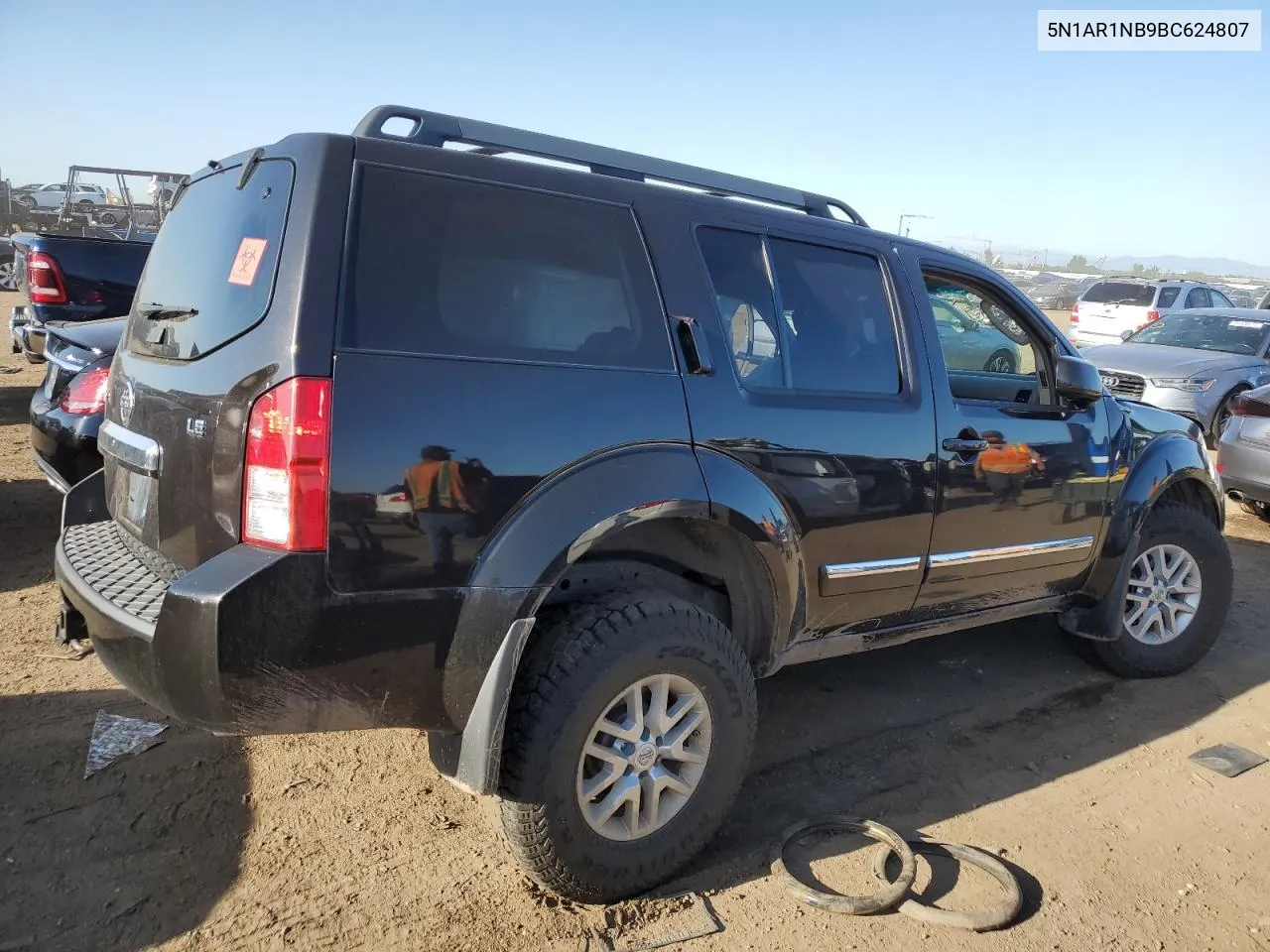 2011 Nissan Pathfinder S VIN: 5N1AR1NB9BC624807 Lot: 69073244