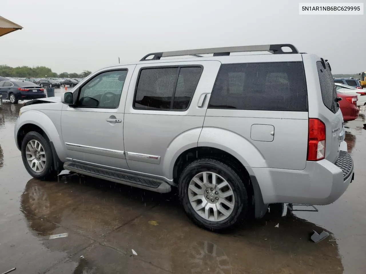 5N1AR1NB6BC629995 2011 Nissan Pathfinder S