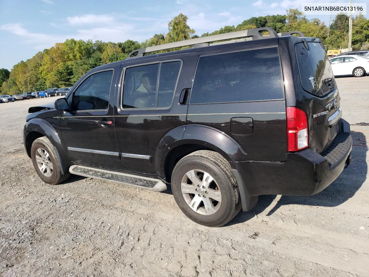 2011 Nissan Pathfinder S VIN: 5N1AR1NB6BC613196 Lot: 72331504