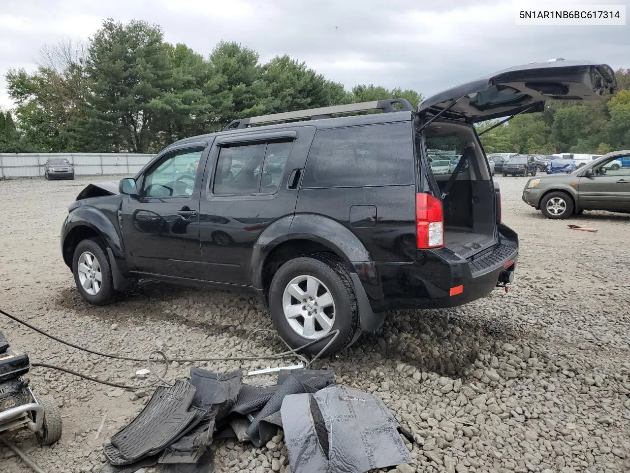 2011 Nissan Pathfinder S VIN: 5N1AR1NB6BC617314 Lot: 73682844