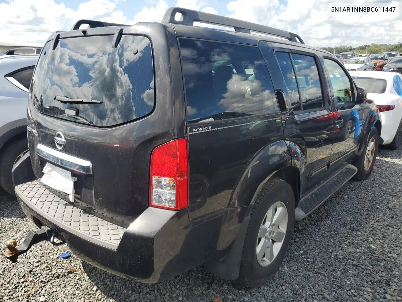 2011 Nissan Pathfinder S VIN: 5N1AR1NN3BC611447 Lot: 73999074