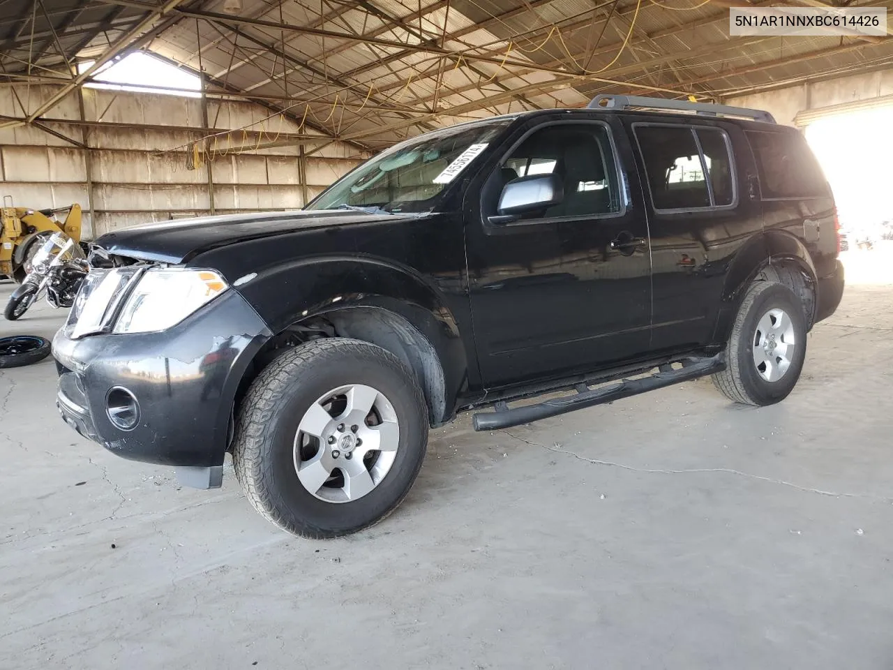 2011 Nissan Pathfinder S VIN: 5N1AR1NNXBC614426 Lot: 74556174