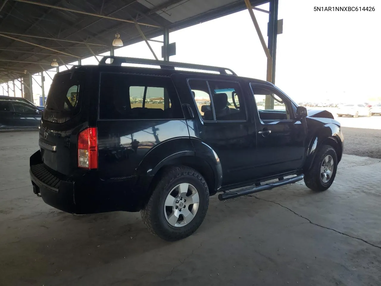 2011 Nissan Pathfinder S VIN: 5N1AR1NNXBC614426 Lot: 74556174