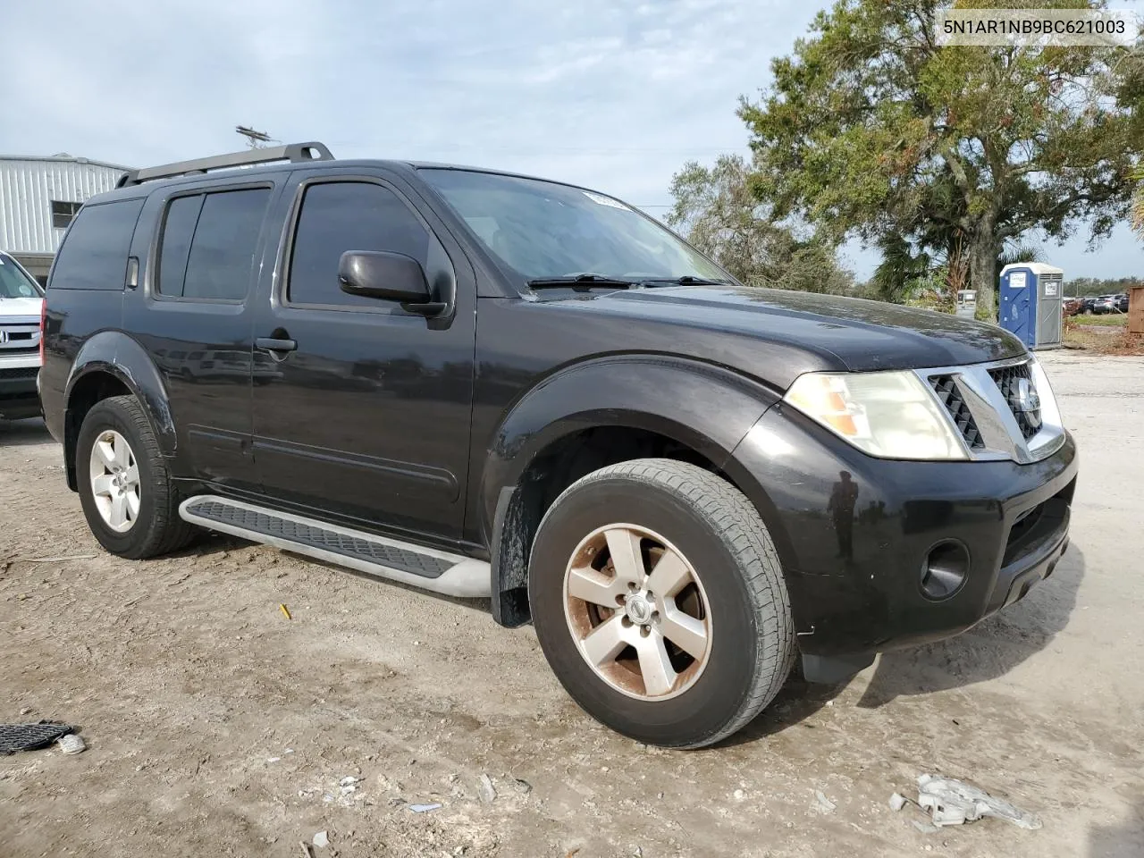 5N1AR1NB9BC621003 2011 Nissan Pathfinder S