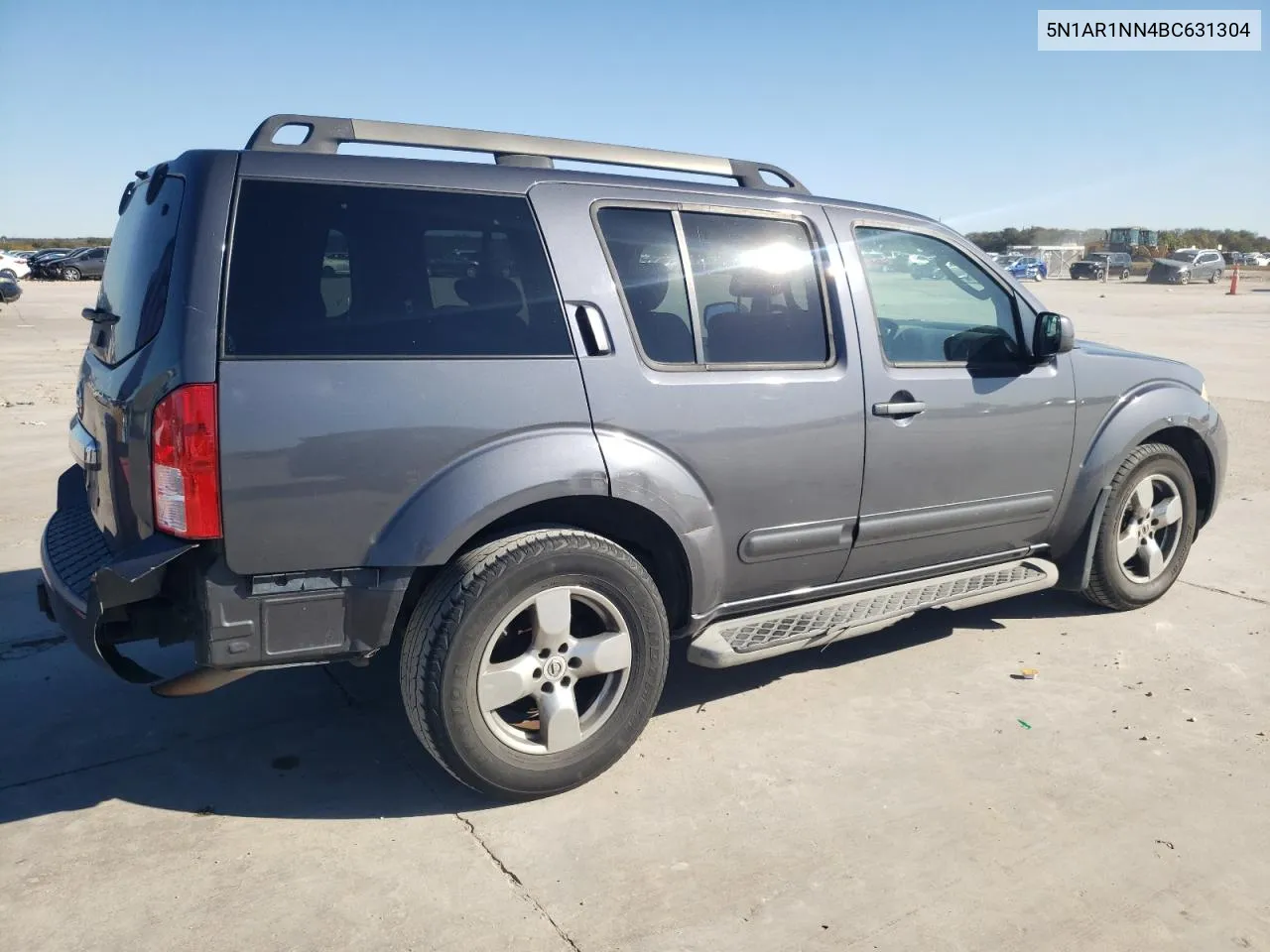 2011 Nissan Pathfinder S VIN: 5N1AR1NN4BC631304 Lot: 79903734