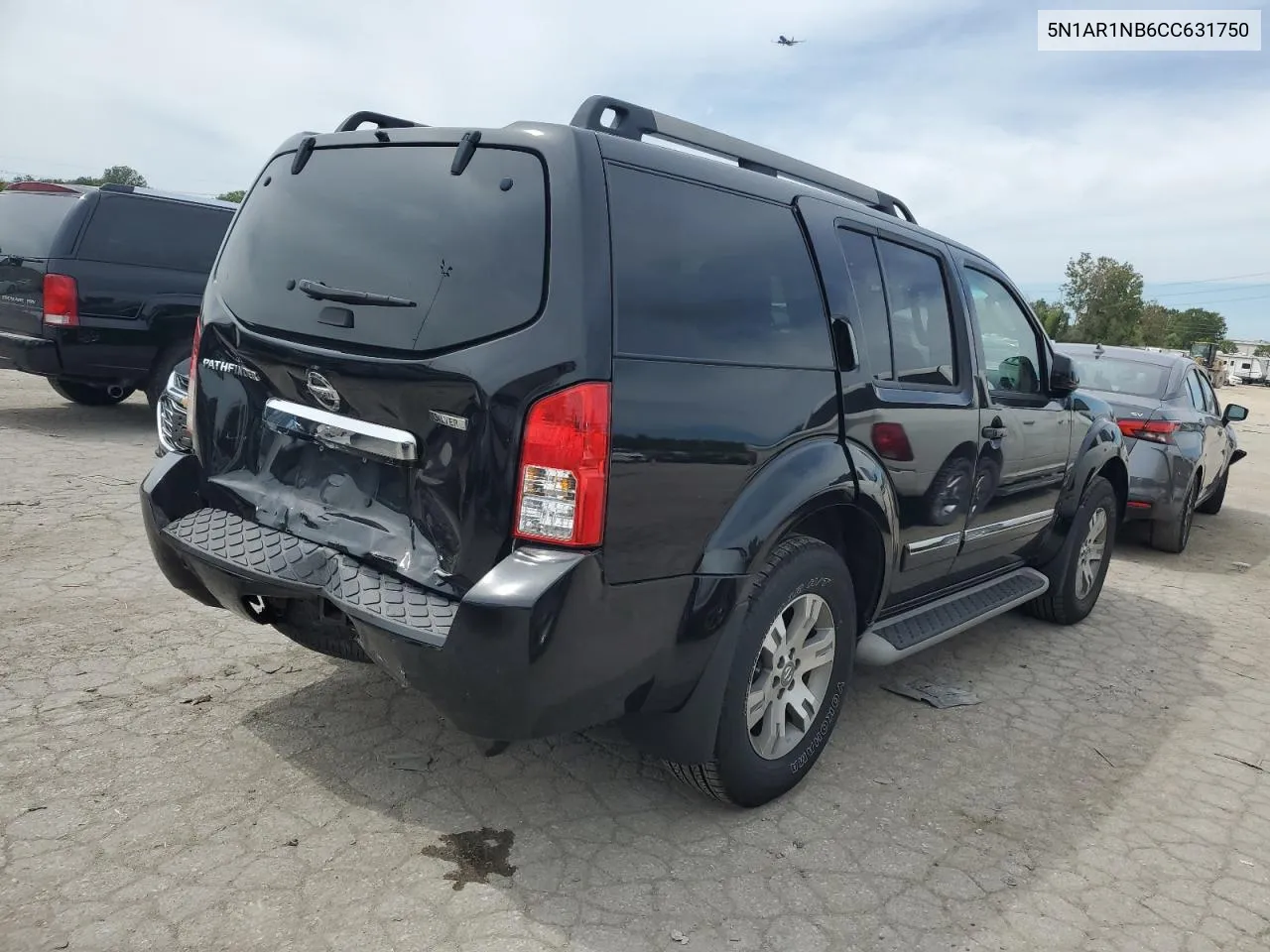 5N1AR1NB6CC631750 2012 Nissan Pathfinder S