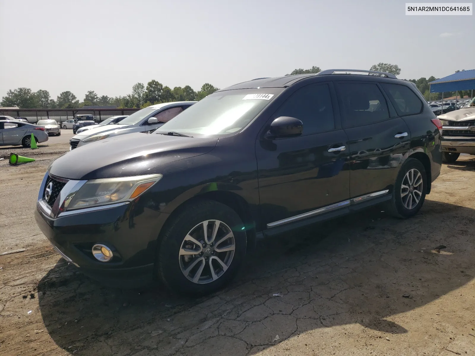 2013 Nissan Pathfinder S VIN: 5N1AR2MN1DC641685 Lot: 65339144