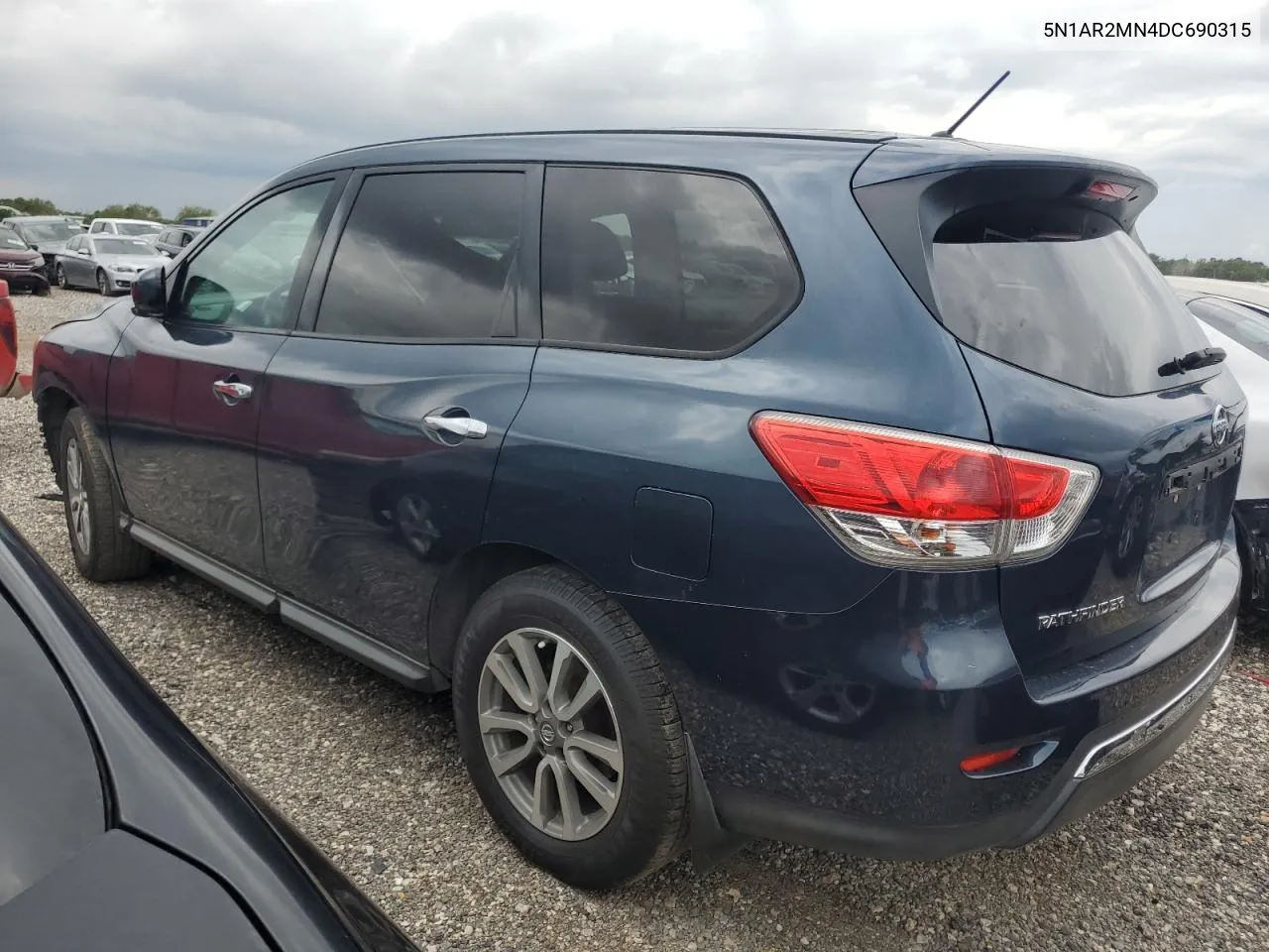 2013 Nissan Pathfinder S VIN: 5N1AR2MN4DC690315 Lot: 69442974