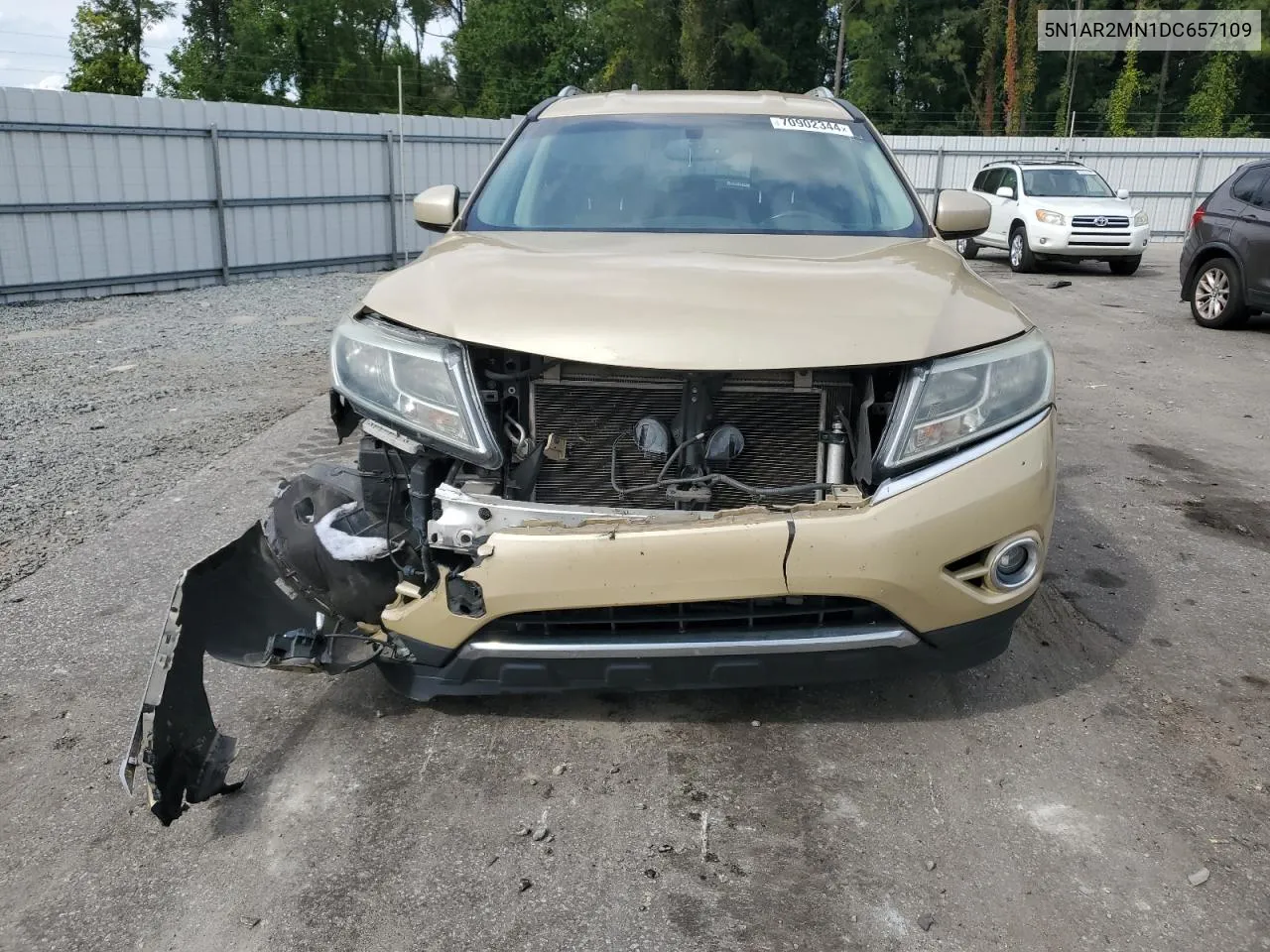 2013 Nissan Pathfinder S VIN: 5N1AR2MN1DC657109 Lot: 70902344