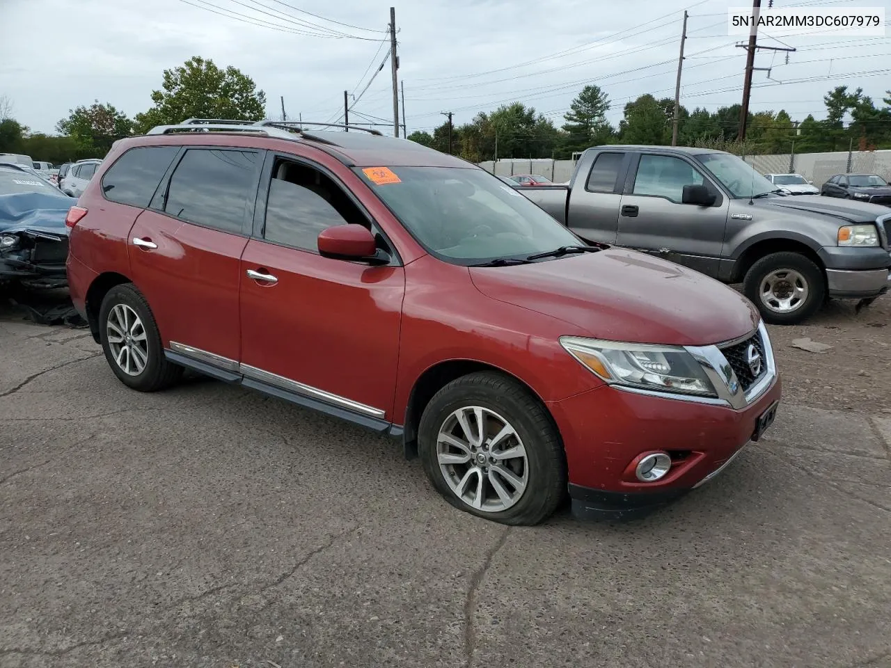 2013 Nissan Pathfinder S VIN: 5N1AR2MM3DC607979 Lot: 72133764