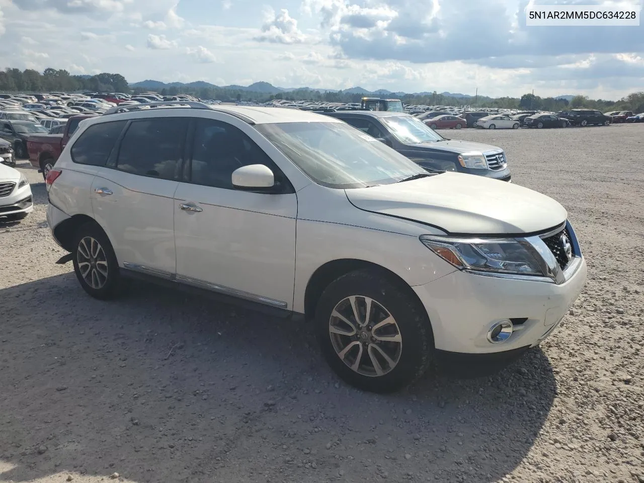 2013 Nissan Pathfinder S VIN: 5N1AR2MM5DC634228 Lot: 74549204