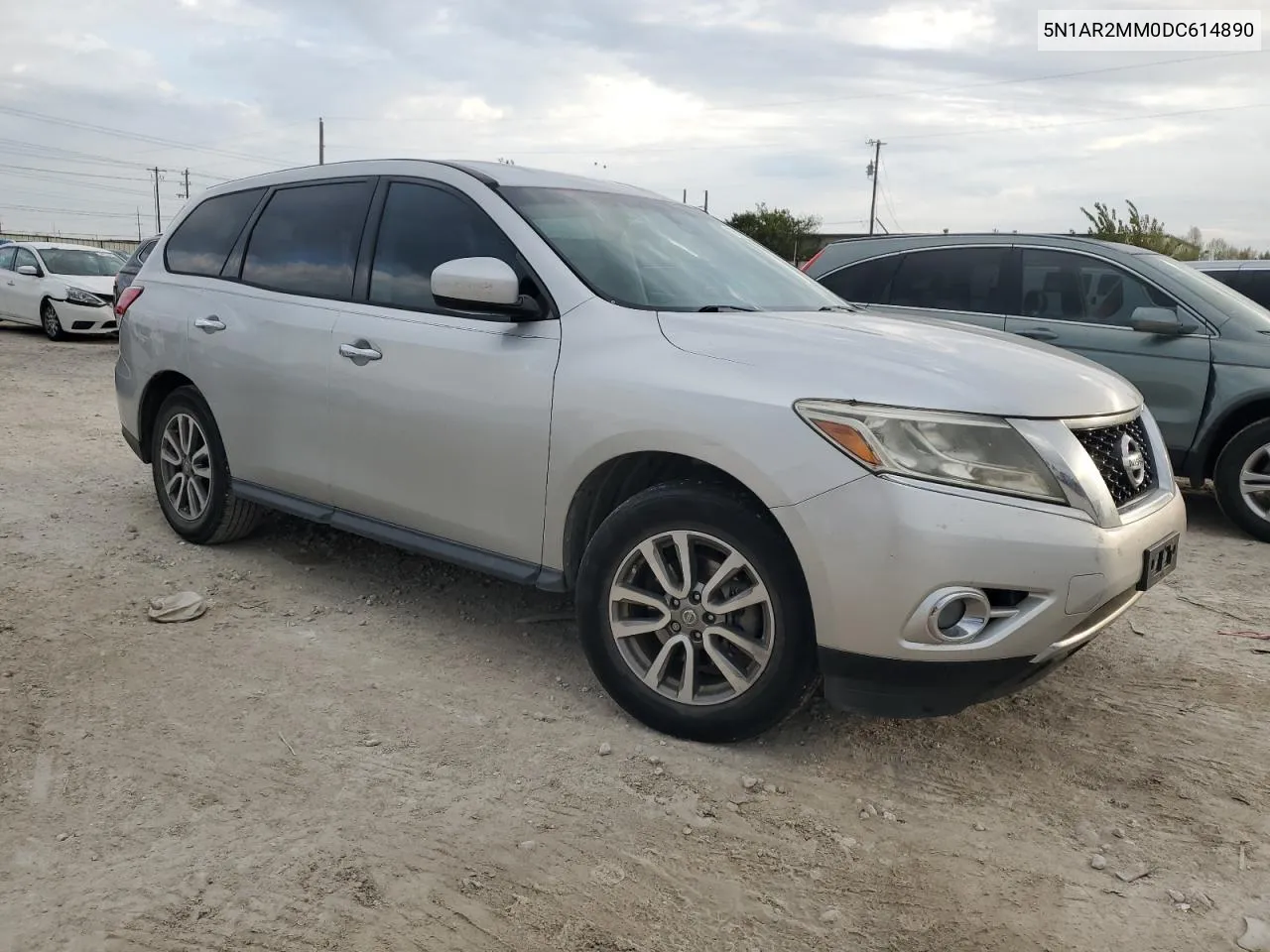 2013 Nissan Pathfinder S VIN: 5N1AR2MM0DC614890 Lot: 79580894