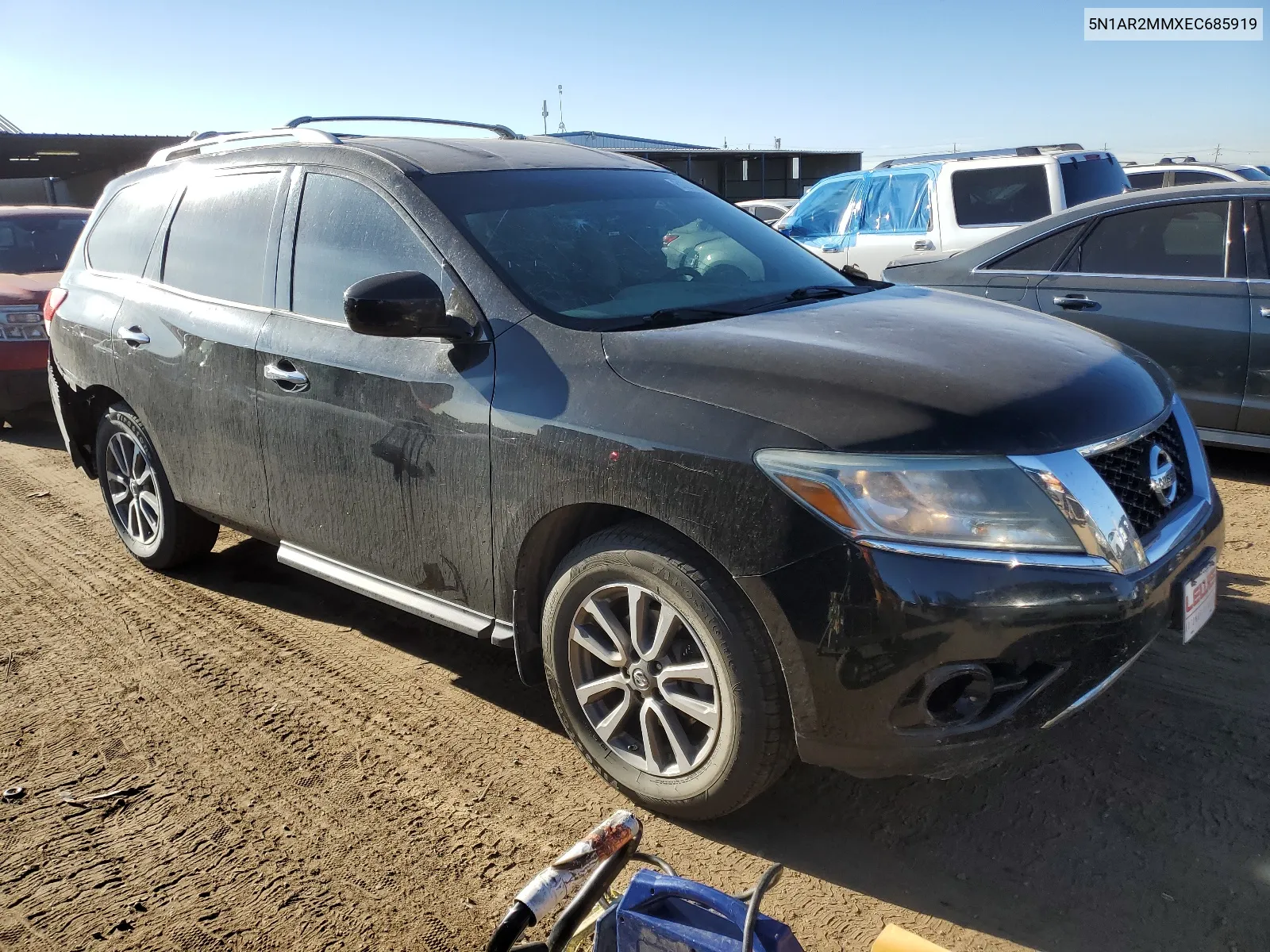 2014 Nissan Pathfinder S VIN: 5N1AR2MMXEC685919 Lot: 61213984